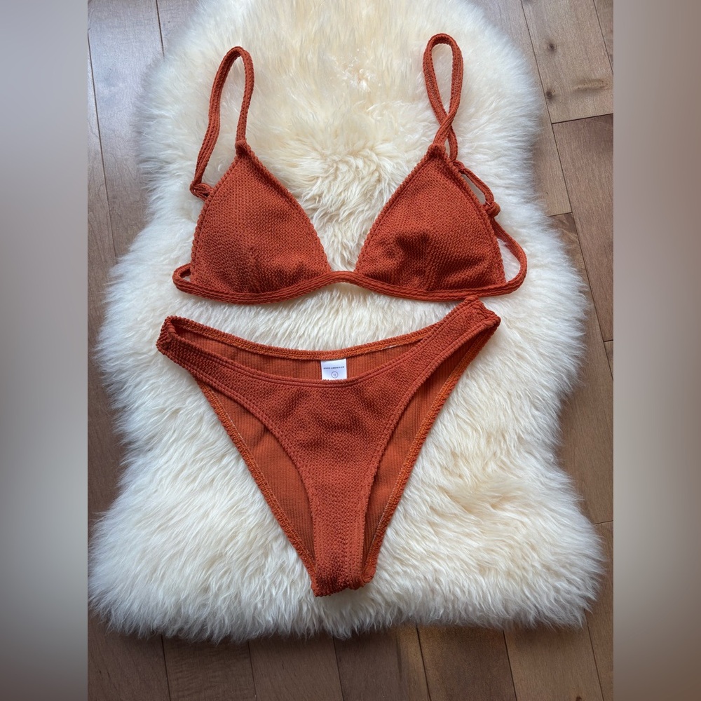 EUC - Good American Always Fits bikini